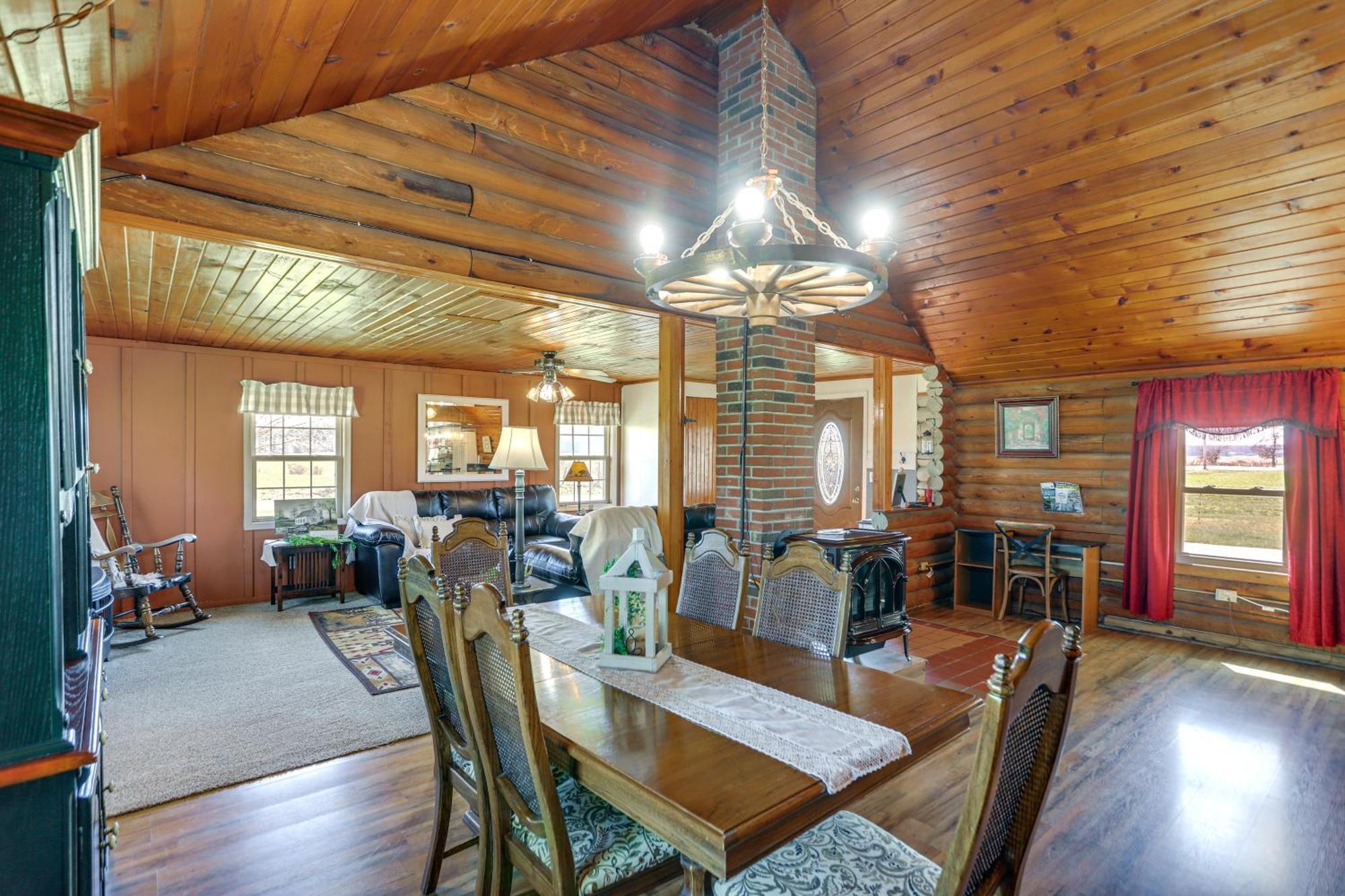 Quiet Shiloh Retreat With Spacious Yard And Fireplace! 외부 사진
