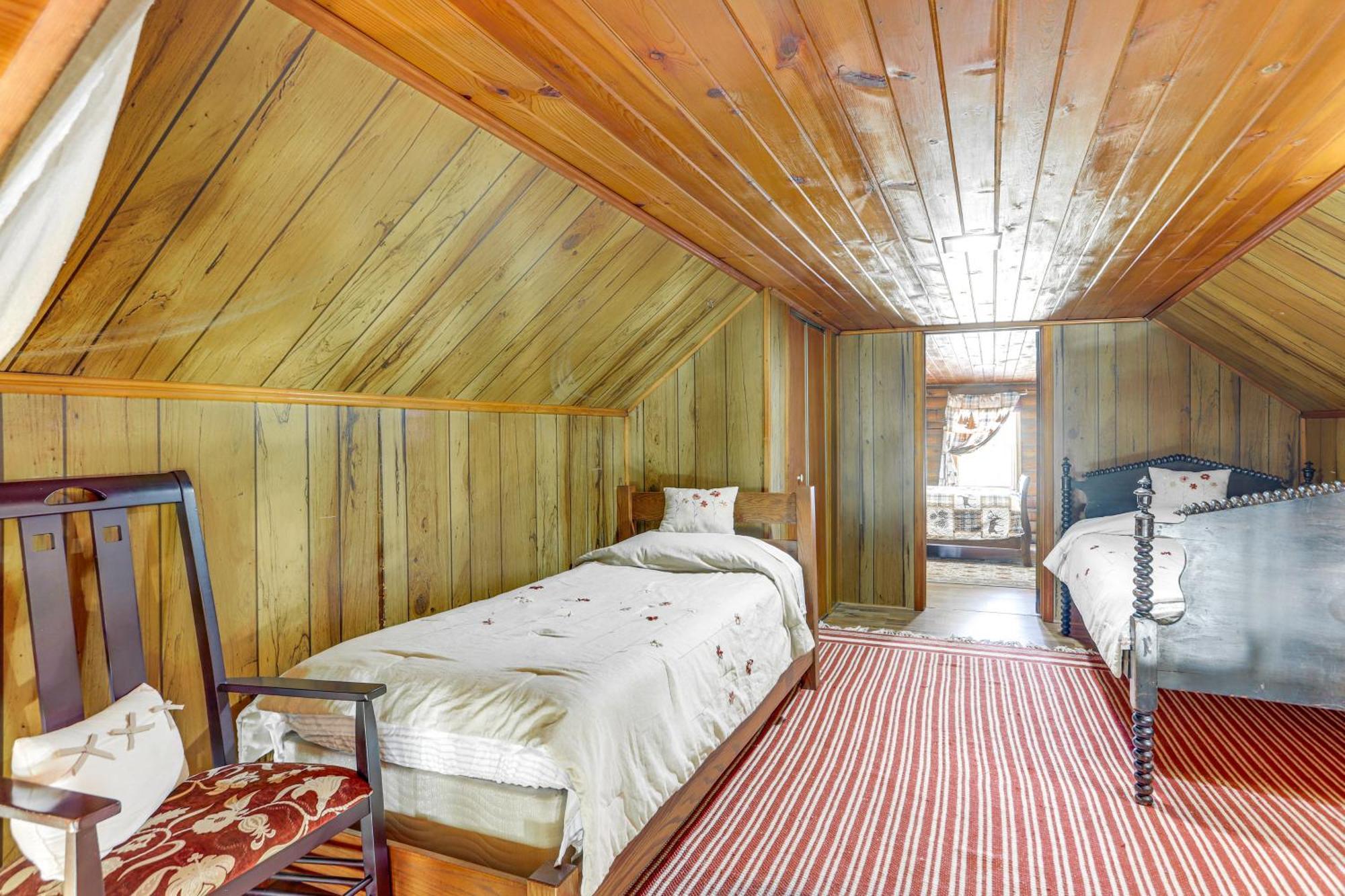 Quiet Shiloh Retreat With Spacious Yard And Fireplace! 외부 사진